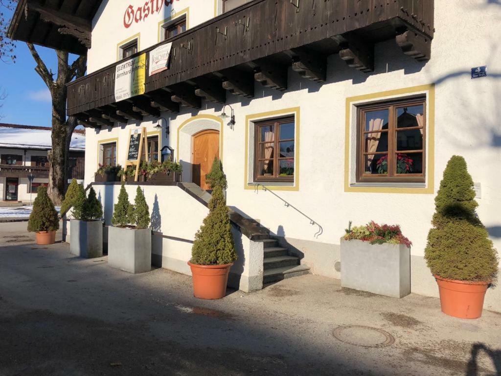 Landgasthaus Zum Altwirt Reichersbeuern 외부 사진